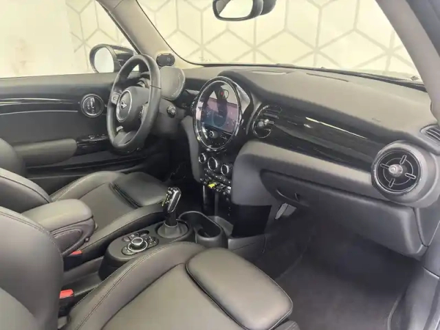 Mini Mini hatch 3 portes cooper se 184 ch — photo 18