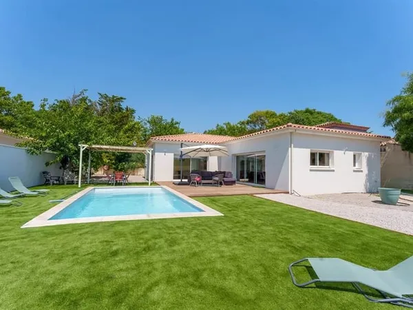 Très belle villa neuve de plain-pied à Vic-la-Gardiole Calme a