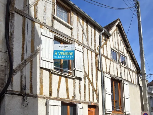 Maison Provins hypercentre ville 3 pièces