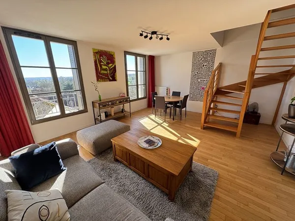 Très bel appartement Duplex Centre Montfort L Amaury 4 pièces 122.61 m2
