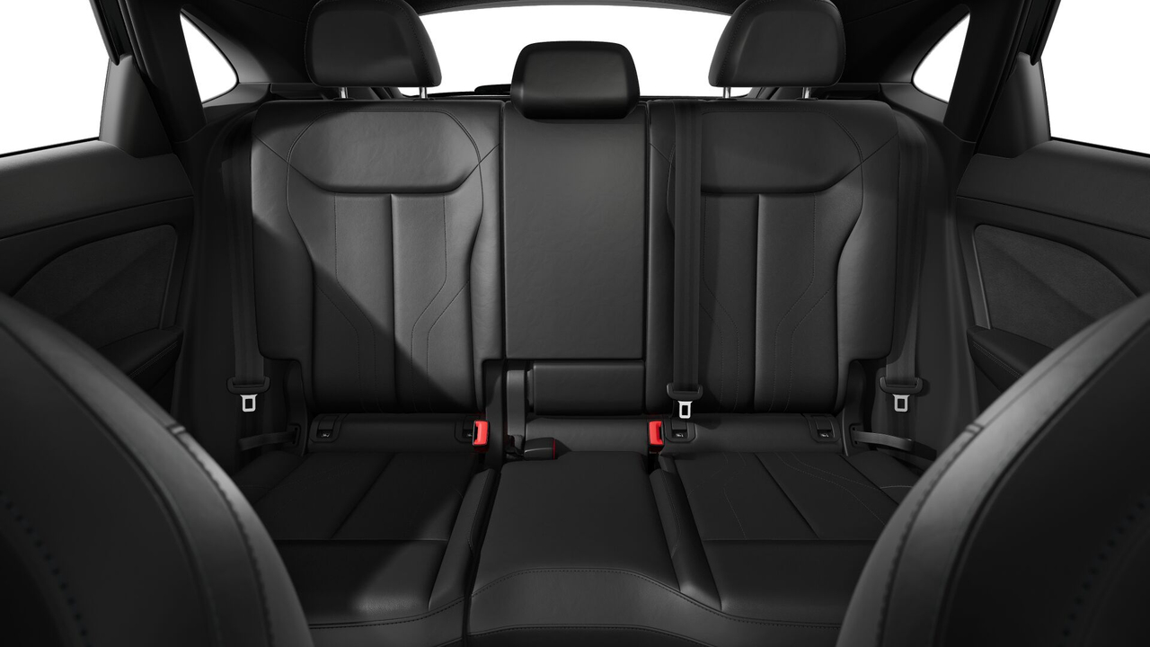 Audi Q3 Sportback e-hybrid 272 ch S tronic 6 — photo 4