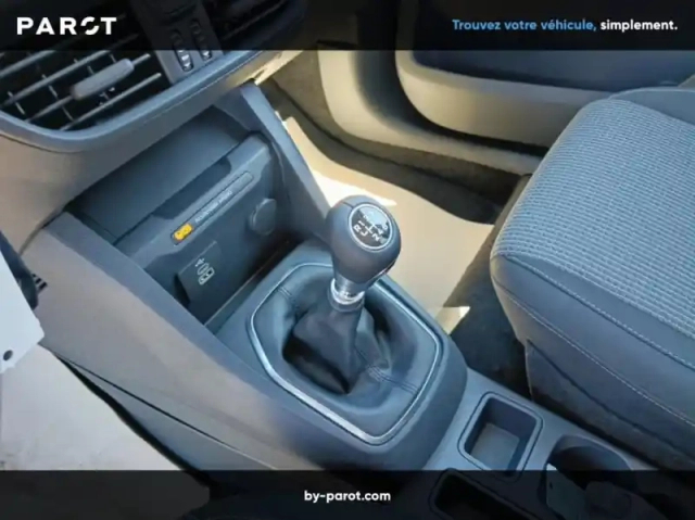 Ford Transit Courier fourgonnette 1.0 ecoboost 100ch cabine approfondie trend — photo 8