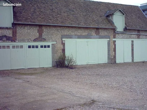 Garage centre ville louviers