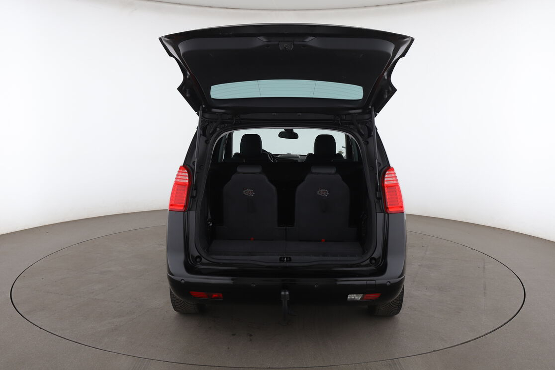 Peugeot 5008 2.0 Blue-HDi Allure — photo 15