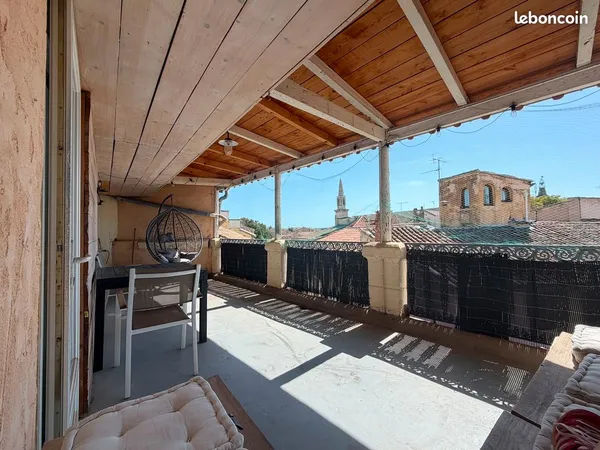 RARE appartement avec terrasse Intra Muros d'Avignon