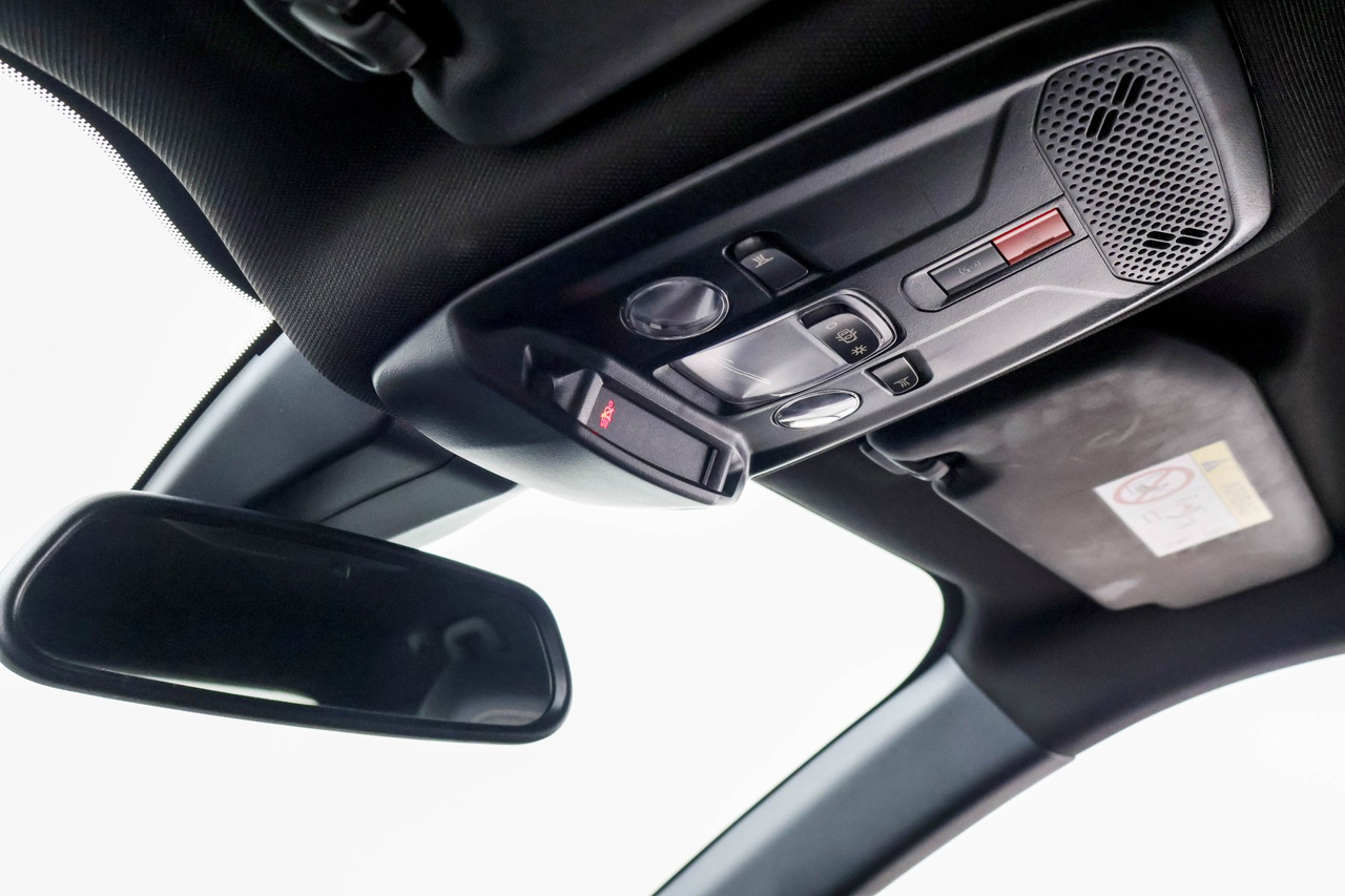 Peugeot 2008 — photo 30