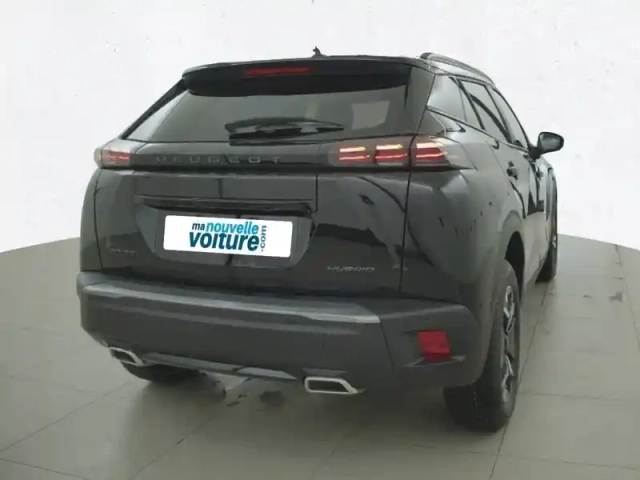 Peugeot 2008 hybrid 145 e-dcs6 — photo 47