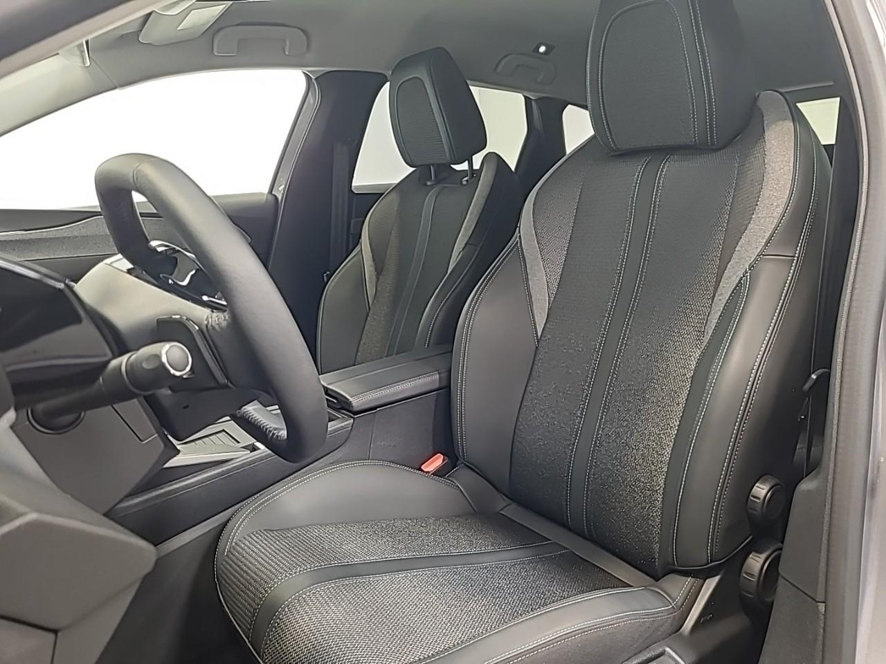 Peugeot 308 sw hybrid 136 e-dcs6 allure — photo 10
