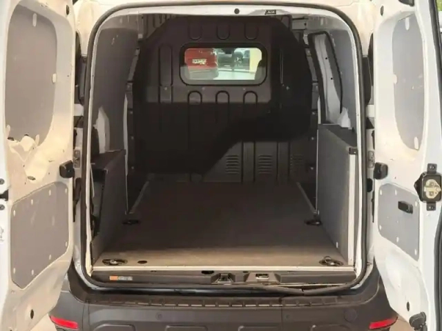 Renault Express Van 1.5 blue dci 95ch confort 22 — photo 9