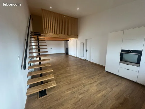 Appartement T2 60m2 avec Grand garage