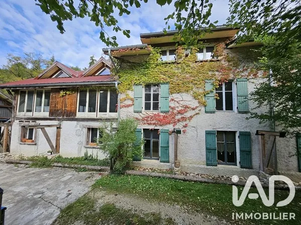 Maison 10 pièces 100 m²