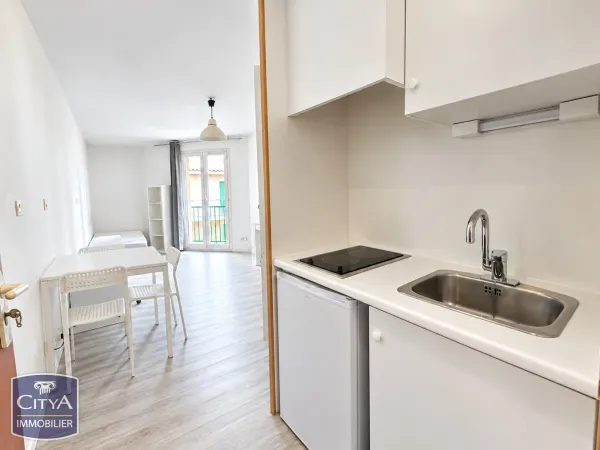 Studio 1 pièce 20 m²