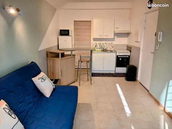 Location appartement meublé 21M2