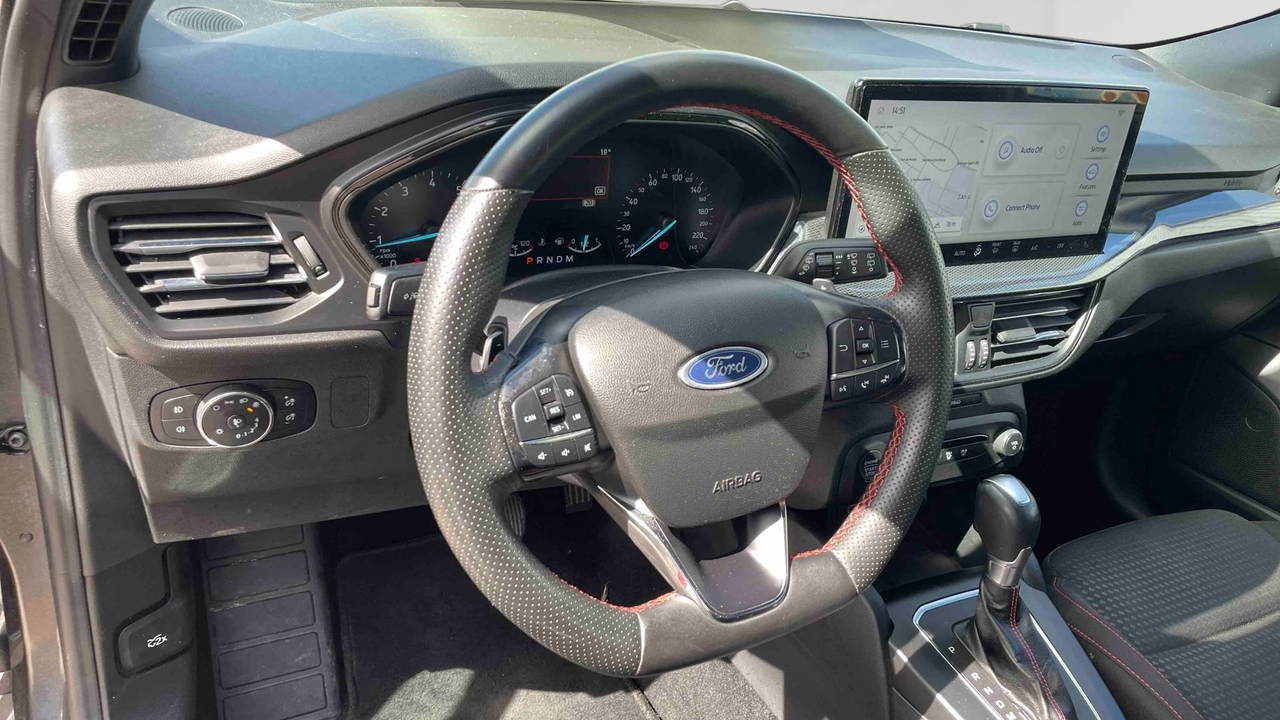 Ford Focus SW 1.0 EcoBoost 155 S&amp;S mHEV Powershift — photo 13