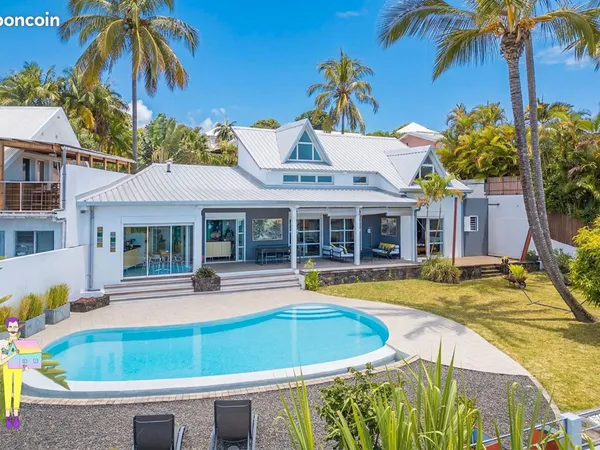 Villa 7 pièces 233 m²