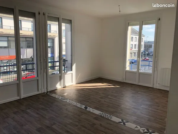 Location T2 50 m2 hyper centre