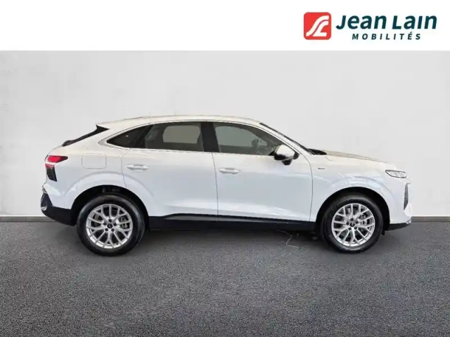 Audi Q3 sportback e-hybrid 272 ch s tronic 6 — photo 4