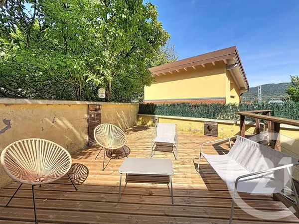 Appartement 2 pièces 66 m²