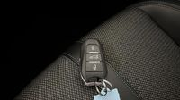Peugeot 308 1.5 BlueHDi 130ch S&S Allure Pack EAT8 — photo 16