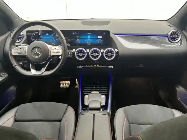 Mercedes Classe B 200 d amg line edition — photo 11