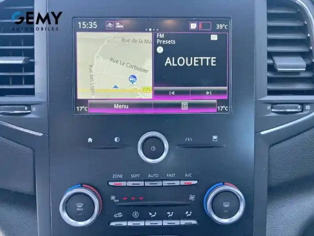 Renault Megane mégane iv berline blue dci 115 — photo 13