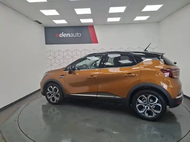 Renault Captur tce 90 — photo 7