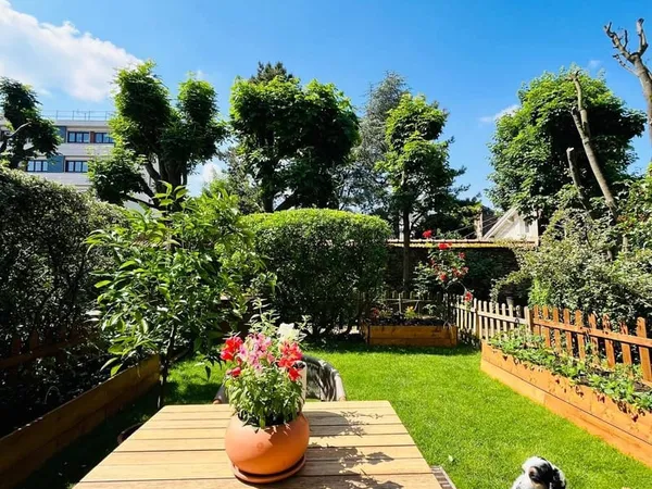 Saint-Maur-des-Fossés - Magnifique 3 pièces de 77 m² avec j