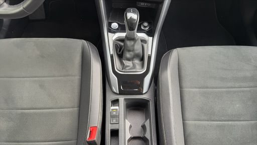 Volkswagen T-Roc 1.5 TSI 150 DSG7 - Lounge – 2024 – 28034 km – Essence – Boîte Automatique — photo 6