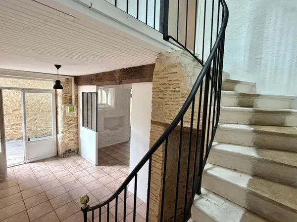 Maison 4 pièces 160 m²