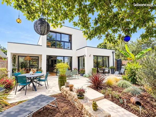 Maison 6 pièces 140 m²
