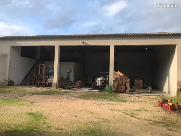 Location d'un hangar