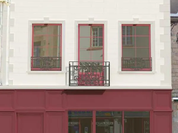 Grand Appartement Duplex 115 m² à rénover hyper centre Dol de Bretagne