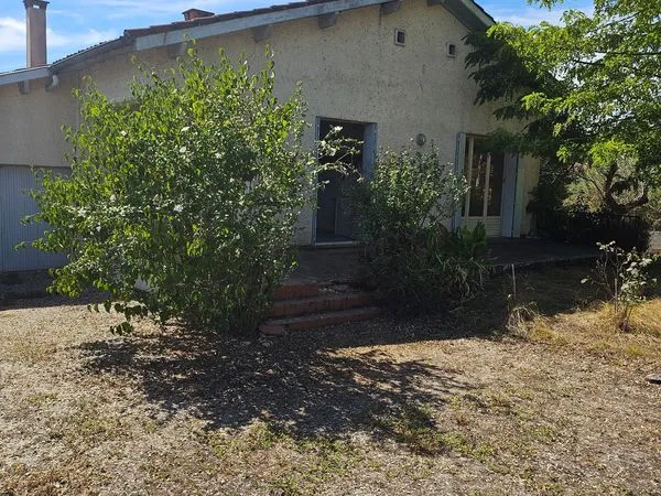 Maison T4 avec jardin 31380 GARIDECH