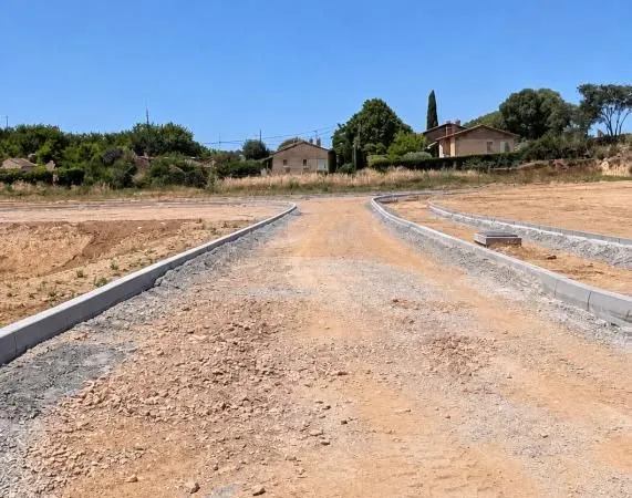 Terrain 430 m² Pertuis