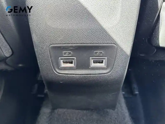 Peugeot 208 electrique 50 kwh 136ch — photo 16