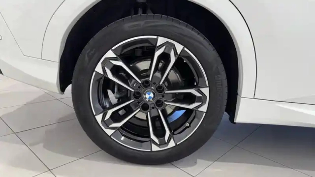 Bmw X2 sdrive 18d 150ch dkg7 — photo 17