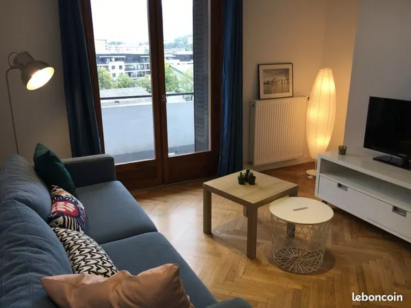 A louer cambré 14m2 en colocation