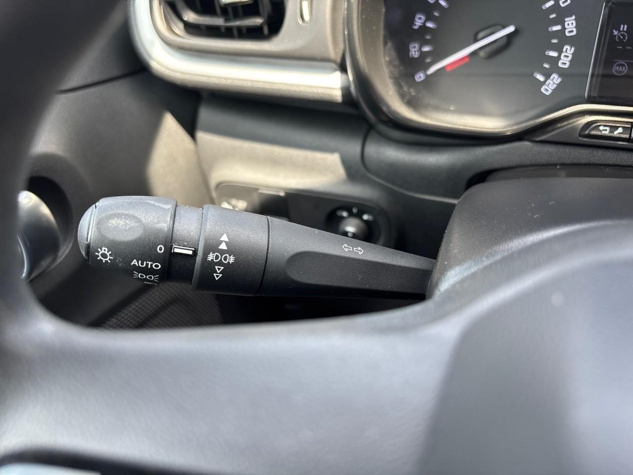 Citroën C3 1.5 bluehdi 100ch s&s bvm 6 feel business r — photo 17