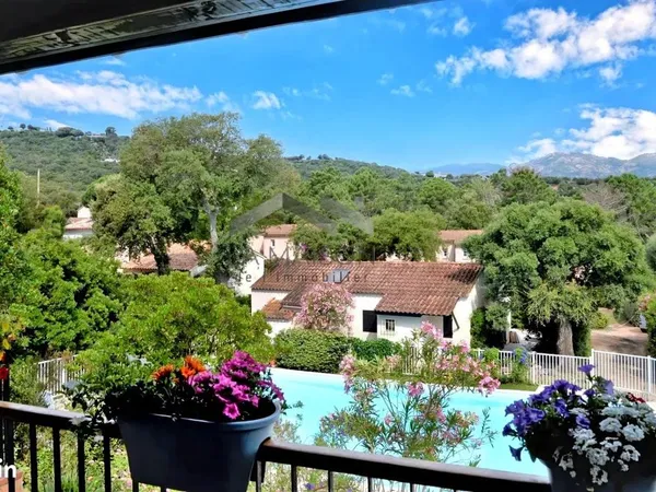 Propriété 4 pièces 85 m²