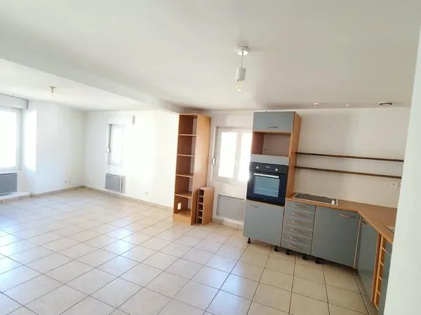Domène centre - grand t2 de 56,42 m² - 115 000 - vente directe