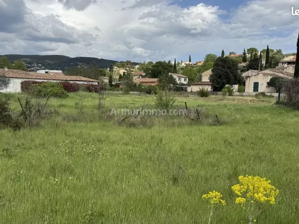 Terrain 1737 m² Draguignan