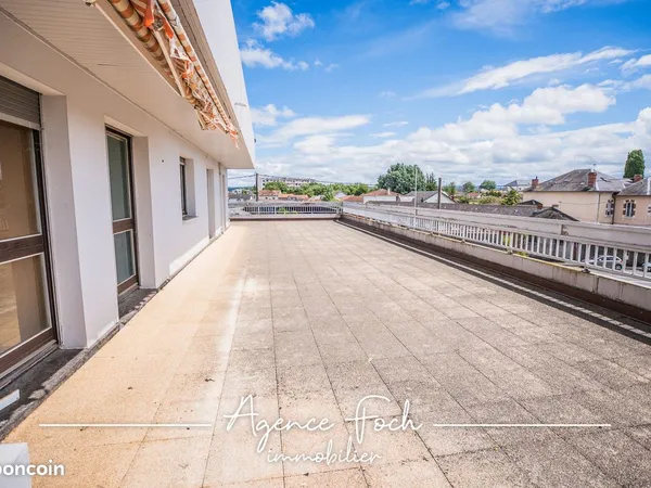 Appartement 11 pièces 321 m²
