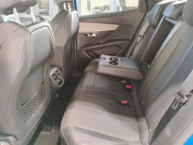 Peugeot 3008 hybrid 225 e-eat8 gt — photo 23