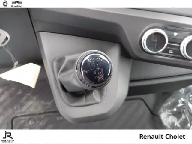 Renault Master fg f3500 l2h2 2.0 blue dci 130ch advance - 25 cabine approfondie (28300? ht) — photo 6