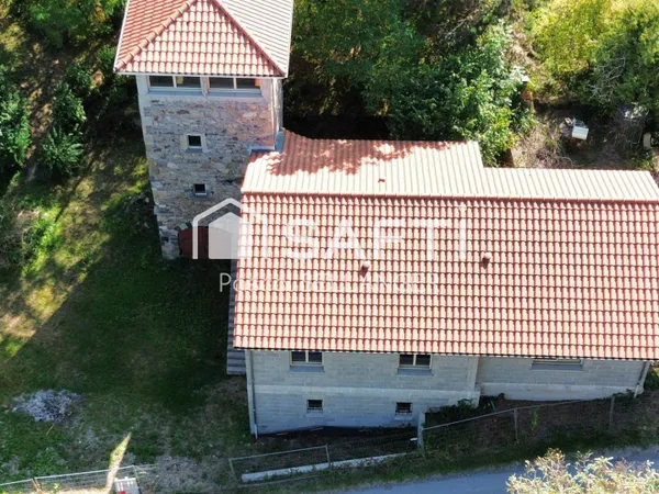 Superbe Opportunité : Ancien Moulin avec étang à Restaurer et Grand Terrain de 27533m²