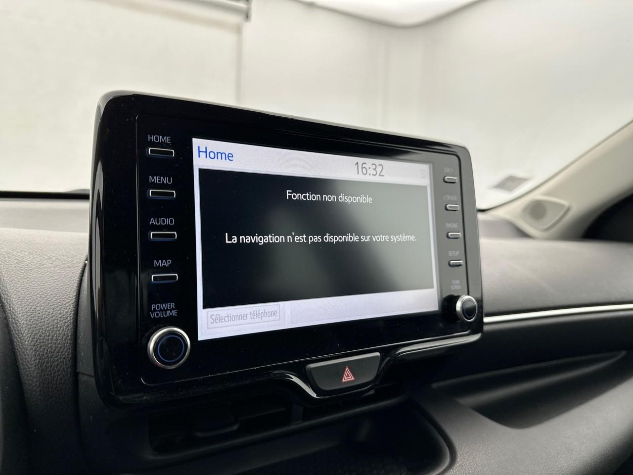 Toyota Yaris hybride 116h design — photo 10
