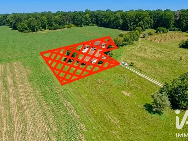 Terrain 193006 m²