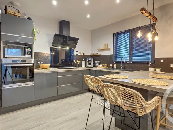 Maison 4 pièces 92 m²