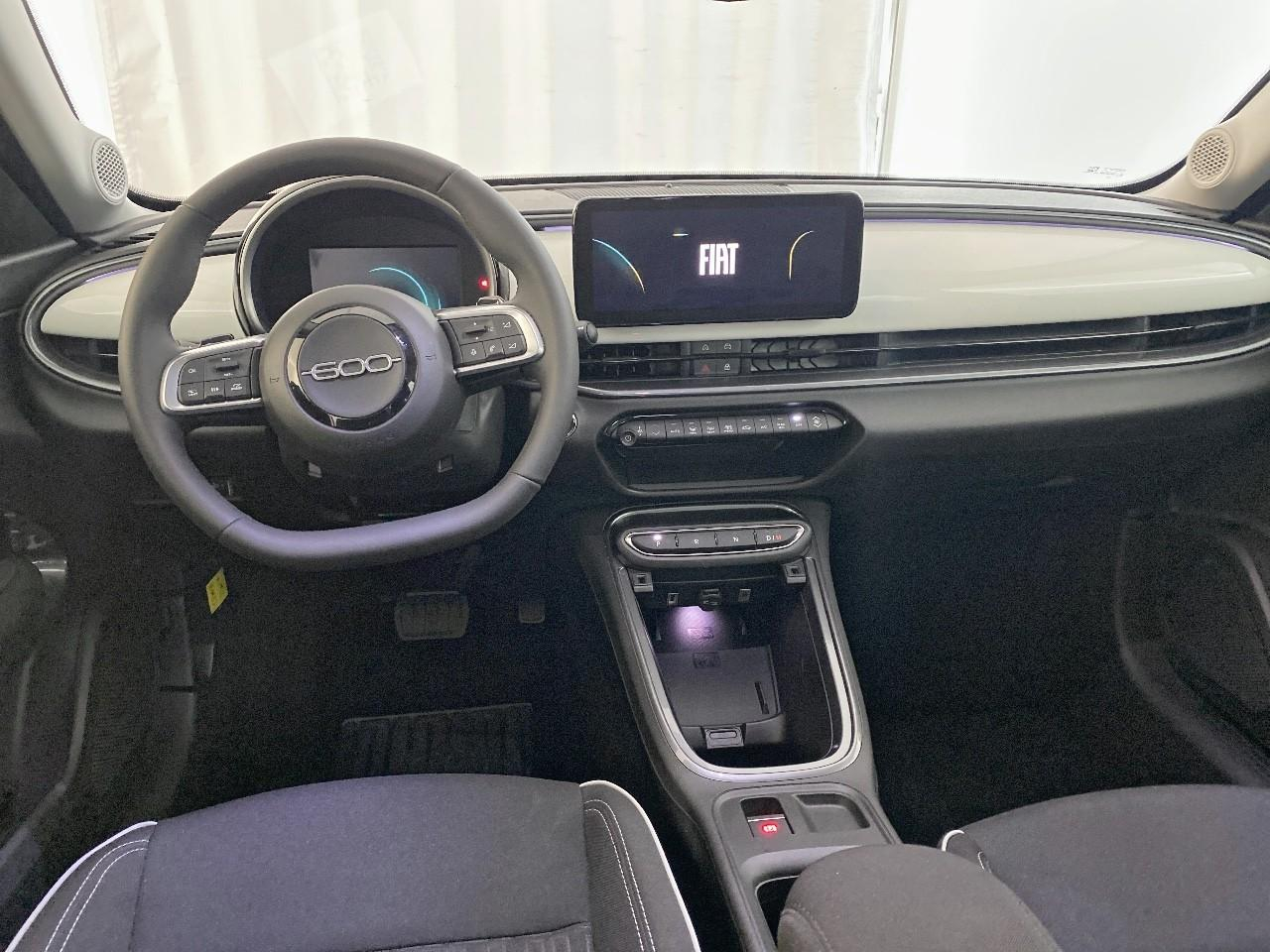 Fiat 600 t-gen 3 1.2 hybrid 145ch edct6 pop — photo 8