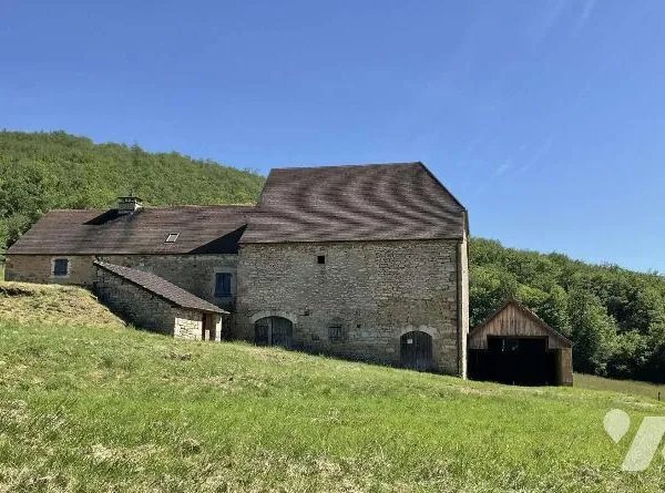 Maison 3 pièces 157 m²